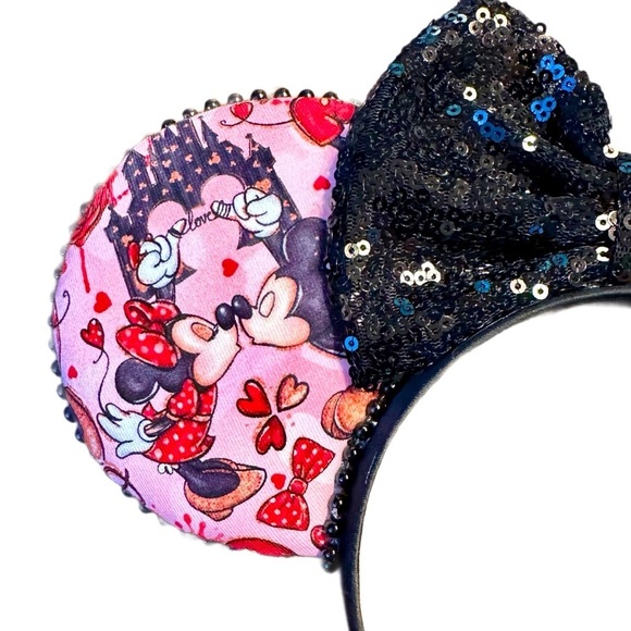 Disney Inspired Handmade Sequin Bow Mickey & Minnie Mouse Ears - NWOT main image 6
